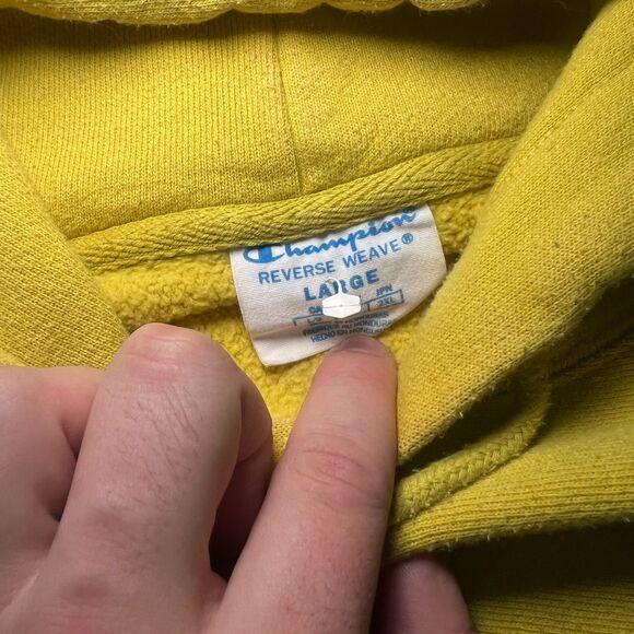 Champion Men Large Yellow Reverse Weave Heavyweight Embroidered Logo Hoodie - Picture 3 of 8